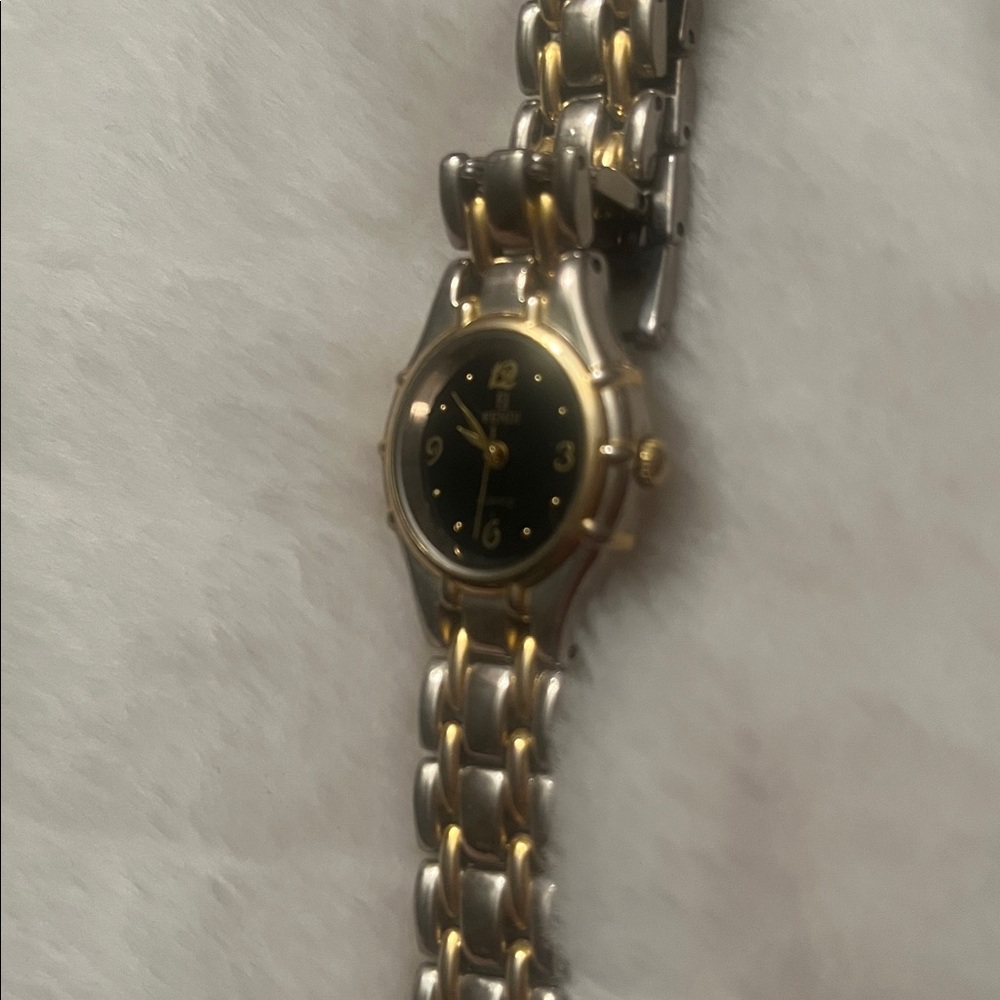80’s FENDI TWO TONE
WATCH - Picture 8 of 8